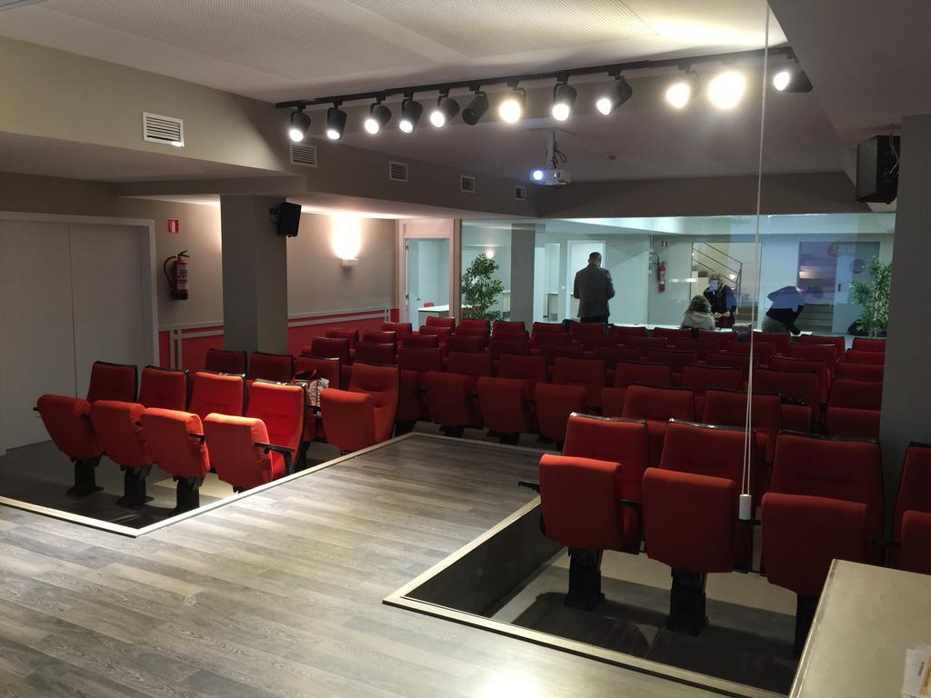 Hotel Bestprice Diagonal Барселона Екстер'єр фото