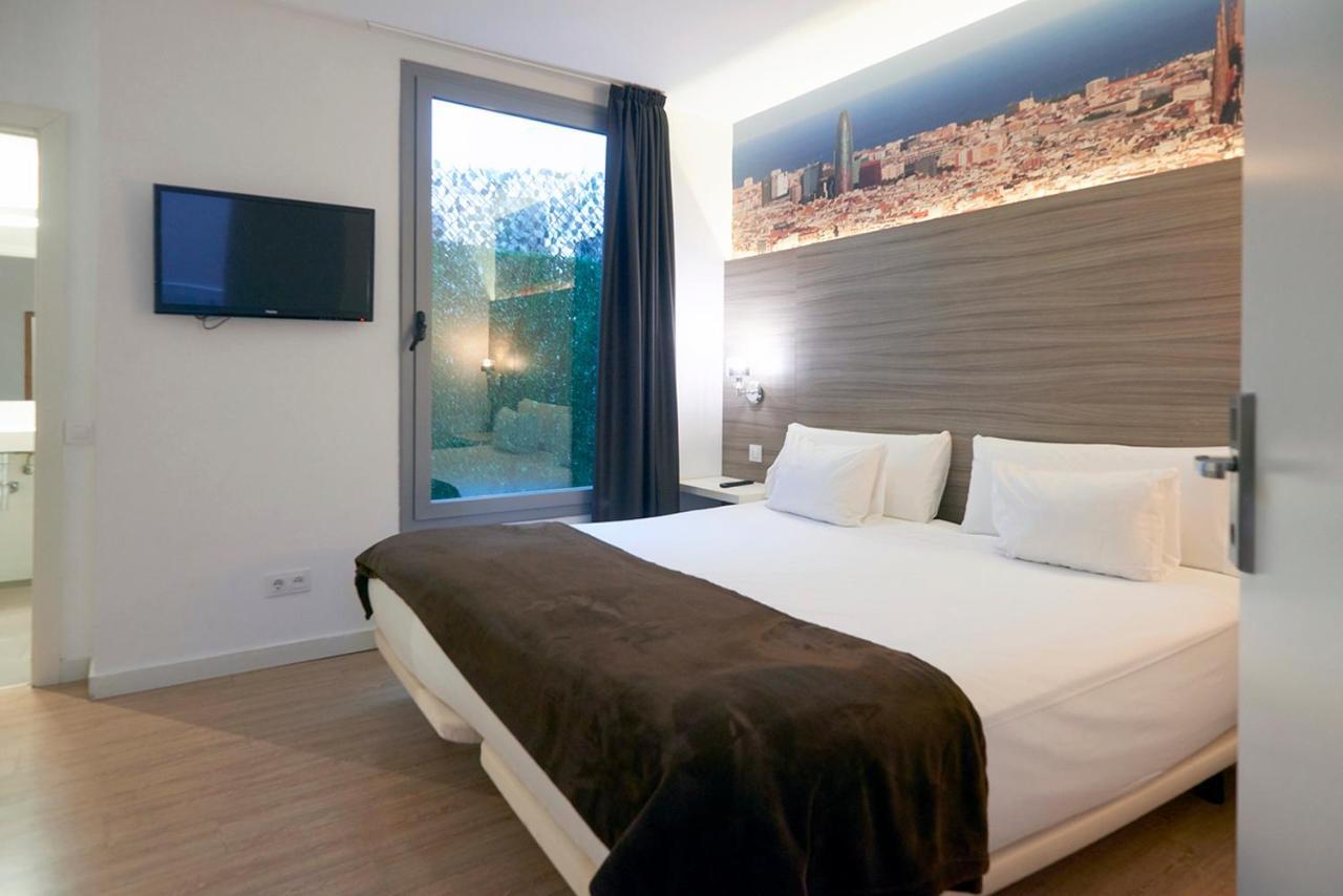 Hotel Bestprice Diagonal Барселона Екстер'єр фото